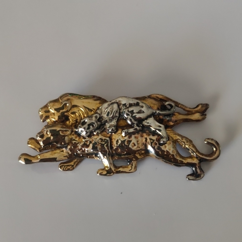 Vintage Silver And Gold Jungle Cats Brooch Lion Jaguar Cheetah Mixed Metals